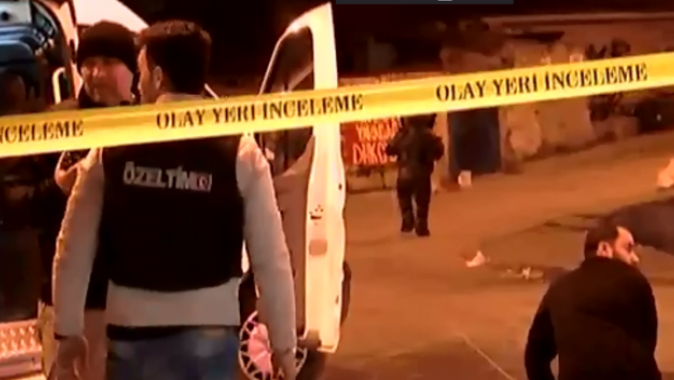Son dakika... Beyoğlu&#039;nda bomba alarmı