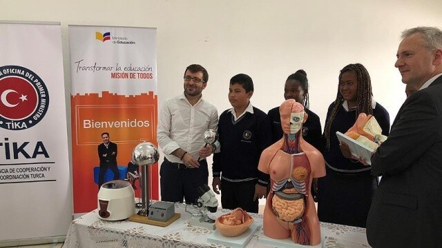 TİKA’dan Kolombiya’ya tıbbi ekipman desteği