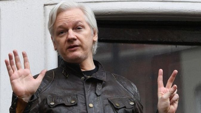 Wikileaks’in kurucusunun Twitter hesabı silindi