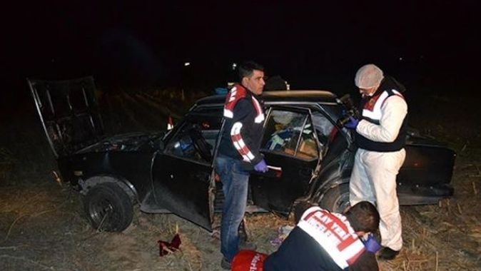 Aksaray&#039;da otomobile silahlı saldırı: 2 ölü