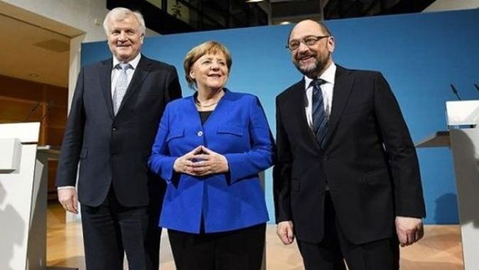 Almanya&#039;da SPD&#039;de koalisyon konusunda ilk çatlak