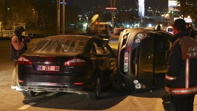 Ankara&#039;da trafik kazası: 2 yaralı
