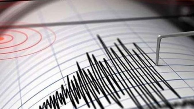 Çanakkale&#039;de 4 büyüklüğünde deprem