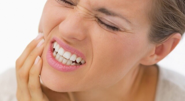 Diş sıkma problemi olanlar dikkat (Diş gıcırdatma, Bruksizm tedavi)