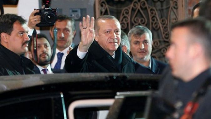 Erdoğan&#039;dan Sarıyer&#039;e sürpriz ziyaret