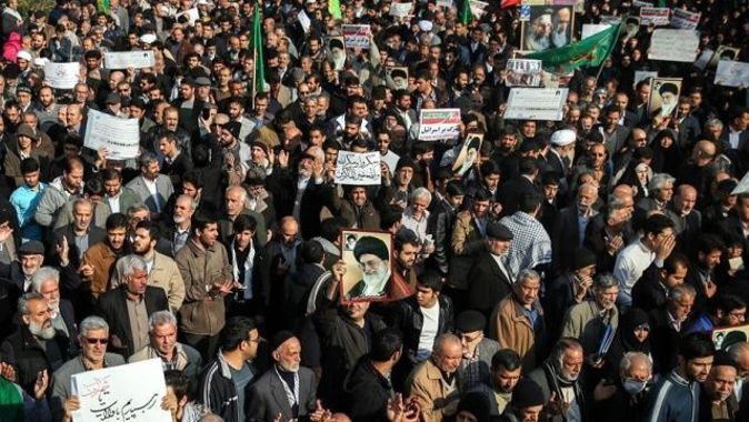 İran&#039;dan flaş açıklama: Rejim karşıtı gösteriler sonlandırıldı