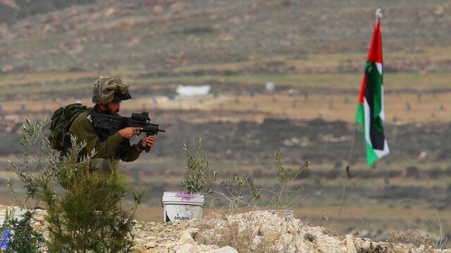 İsrail ordusu, Nablus&#039;ta 4 dönüm tarım arazisini tahrip etti