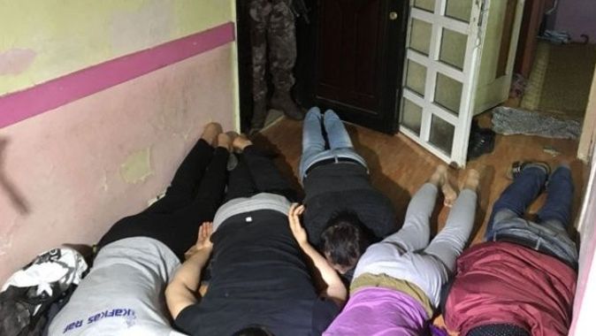 İstanbul&#039;daki DEAŞ operasyonunda 13 kişi tutuklandı