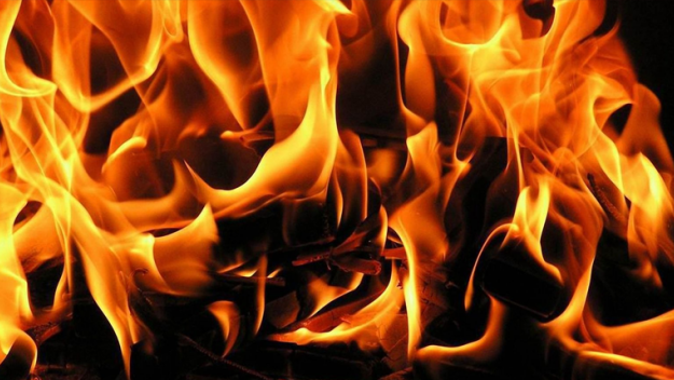 Kırklareli&#039;de ev yangını: 1 ölü