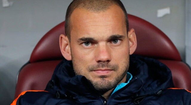 Sneijder resmen Al Gharafa&#039;da