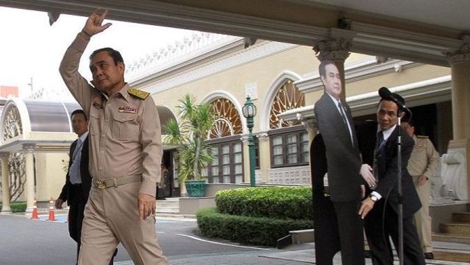 Tayland Başbakanı Prayut&#039;tan sorulardan kaçmak için ilginç yöntem