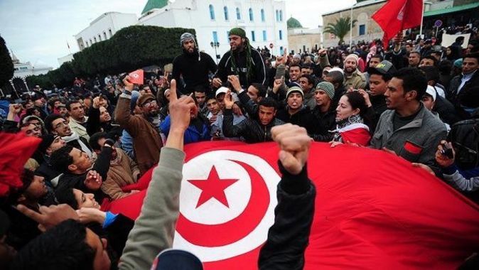 Tunus devriminin yedinci yıl dönümü