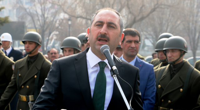 Adalet Bakanı Gül, terör tutuklu ve hükümlülerinin sayısını açıkladı ​