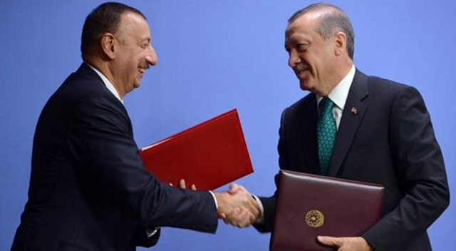 Aliyev: Türkiye ile TANAP&#039;a imza atmamız tarihi olaydı