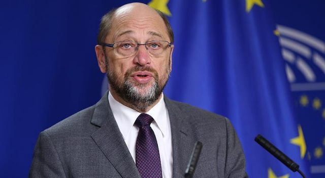 Almanya&#039;da Martin Schulz Dışişleri Bakanlığı&#039;ndan vazgeçti