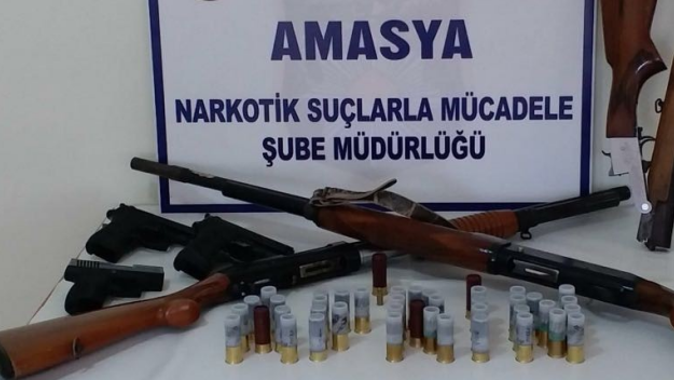 Amasya merkezli suç örgütü operasyonunda 9 gözaltı