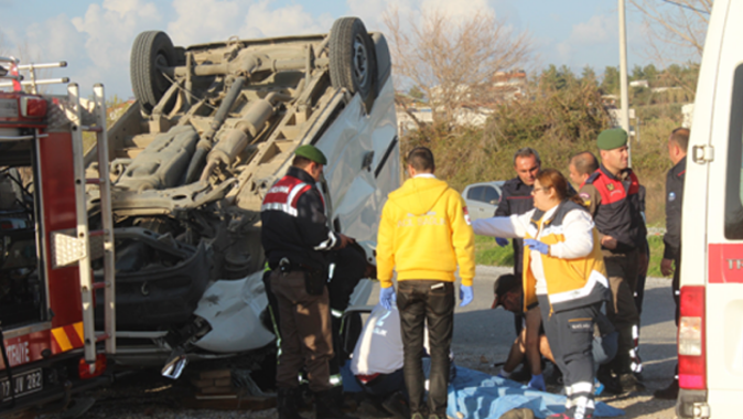 Antalya&#039;da trafik kazası: 1 ölü, 3 yaralı