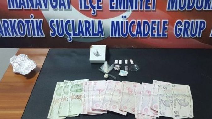 Antalya&#039;da uyuşturucu operasyonuna 2 tutuklama