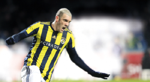 Başakşehir zaferi, Fenerbahçe&#039;de şampiyonluk heyecanını körükledi