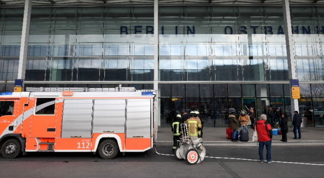 Berlin’de şüpheli paket alarmı