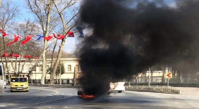 Beşiktaş’ta kaza yapan motosiklet alev alev yandı