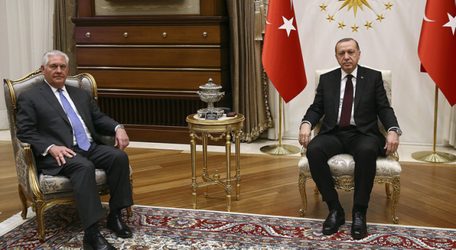 Erdoğan&#039;dan Tillerson&#039;a net mesaj: Silahları alın ilişkiyi bitirin