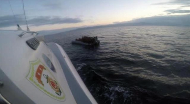 Ege Denizi’nde 43 kaçak göçmen yakalandı