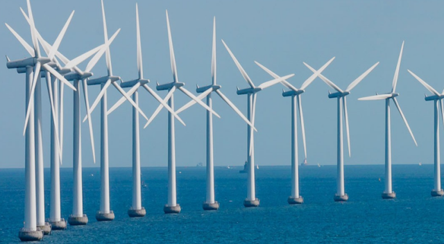 En büyük rüzgâr santralini denizin üzerine yapacağız