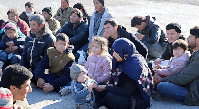 Erzincan&#039;da 47 kaçak göçmen yakalandı