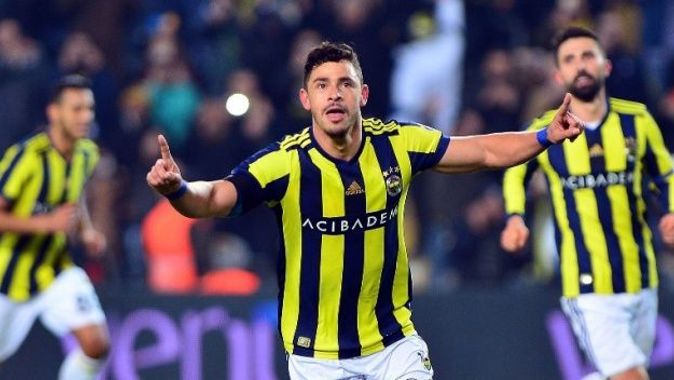 Fenerbahçe galibiyet sayısında önde