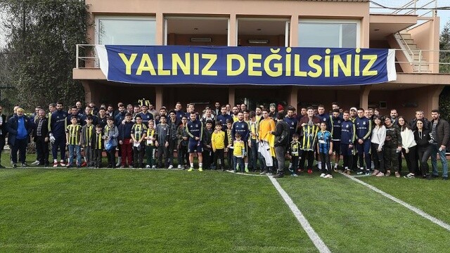 Fenerbahçe&#039;ye taraftar morali