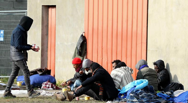 Fransa&#039;da yeni sığınmacı yasa tasarısı hazırlandı