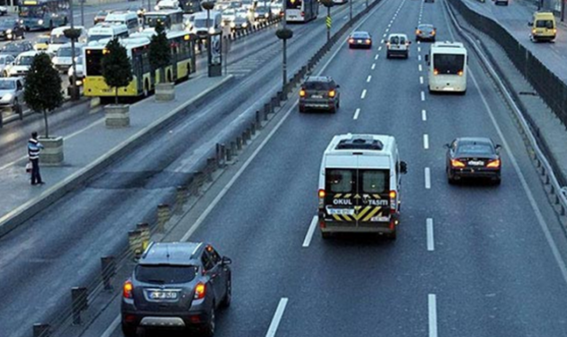 İBB: Yarın 16 bin servis aracı trafiğe çıkacak