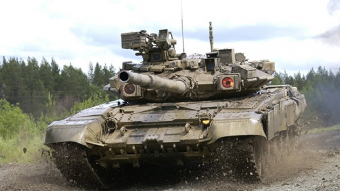 Irak, 36 T90s tankını Rusya&#039;dan teslim aldı