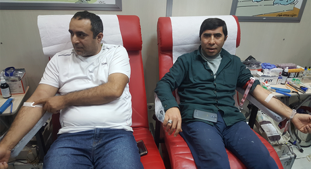 Taksiciler Afrin için kan verdi