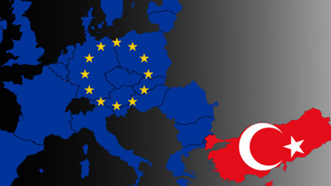 Avrupa&#039;daki Türk gençlerine önemli çağrı