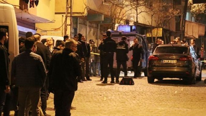 Beyoğlu’nda kahvehaneye silahlı saldırı