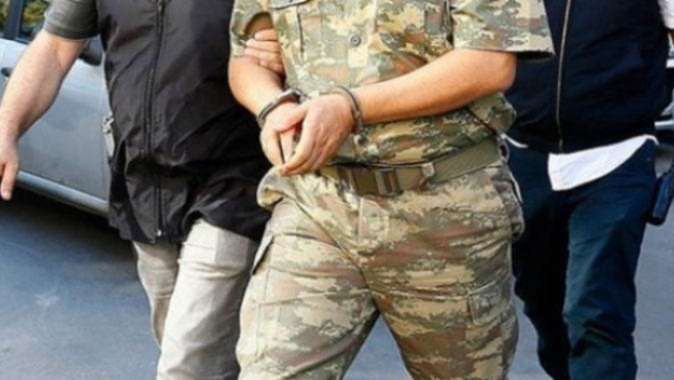 Düzce’de FETÖ&#039;den 12 askere gözaltı kararı