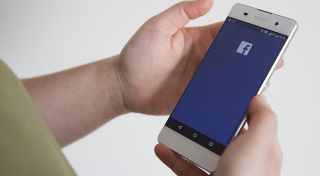 Facebook Android telefonlardaki arama ve mesaj bilgilerini toplamış