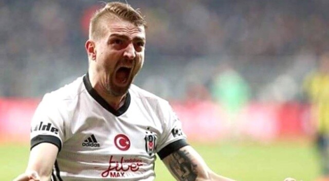 Isınmaya çıkmayan Caner&#039;e, Beşiktaş ceza kesiyor