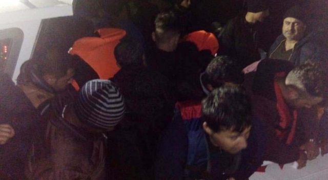 İzmir’de 58 kaçak göçmen yakalandı
