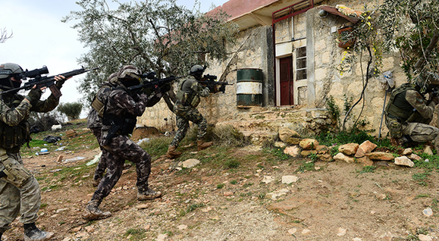 Son Dakika! Afrin&#039;de 3 köy daha teröristlerden temizlendi