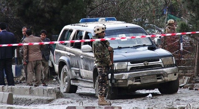 Afganistan&#039;da Taliban karakola saldırdı: 6 polis öldü