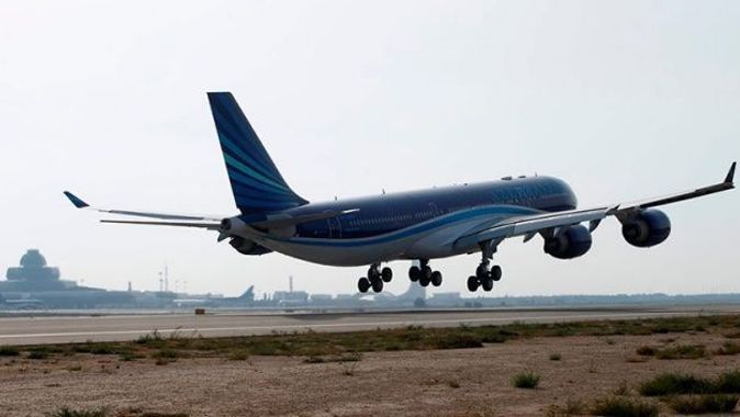 Azerbaycan uçağında büyük panik