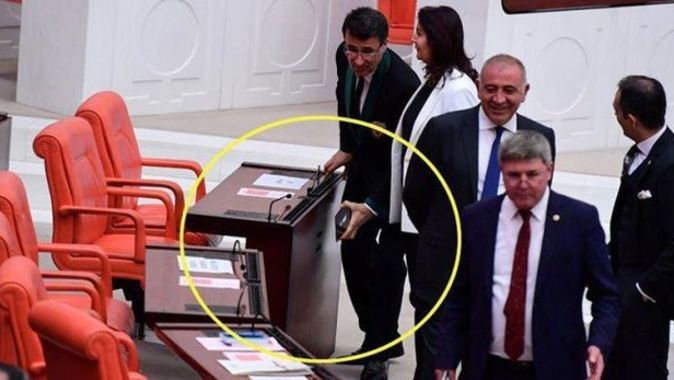Meclis&#039;te yer kavgası! MHP ile İYİ Parti arasında gerginlik çıktı