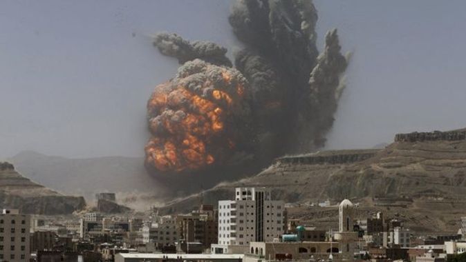 Suudi Arabistan jetleri sivilleri vurdu: 13 ölü