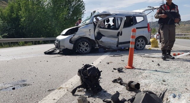 Tosya’da trafik kazası: 1 ölü, 4 yaralı