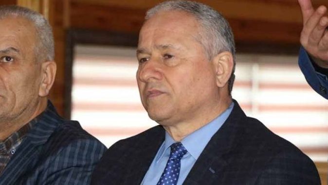 Yenice İlçe Belediye Başkanı Zeki Çaylı partisinden ihraç edildi