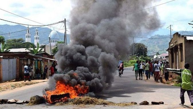 Burundi&#039;de referandum sürecindeki olaylarda 46 kişi öldü