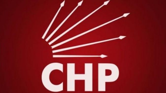CHP&#039;de istifa depremi
